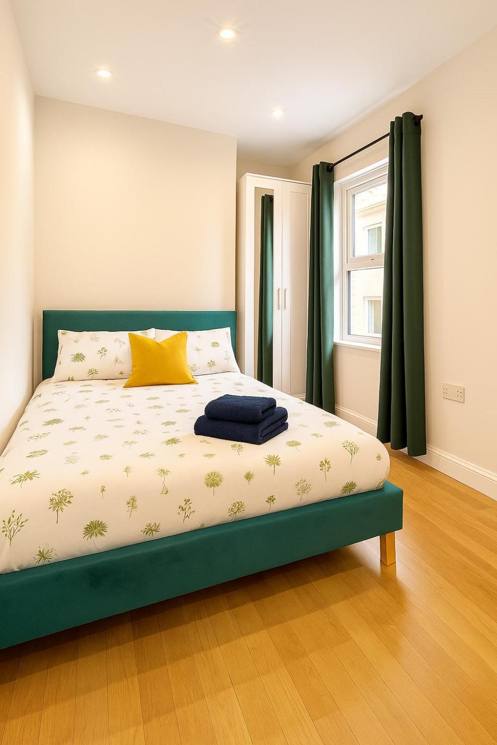 One Bedroom Apartment In City Centre Cardiff Bagian luar foto
